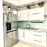 Bezagenta 2 Bedroom With Balcony Fast Wifi/free Underground Parking *