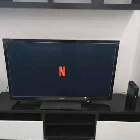 Lejlighed Bezagenta 2 Bedroom With Balcony Fast Wifi/free Underground Parking Warszawa