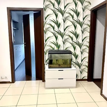 Lejlighed Bezagenta 2 Bedroom With Balcony Fast Wifi/free Underground Parking *