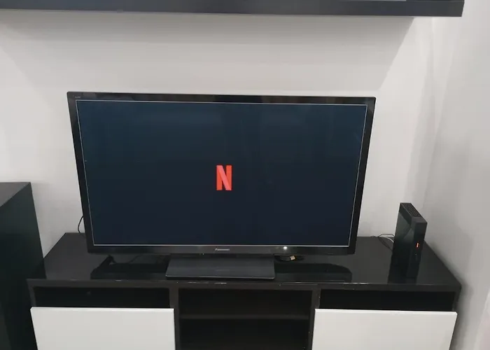 Appartement Bezagenta 2 Bedroom With Balcony Fast Wifi/free Underground Parking Warschau