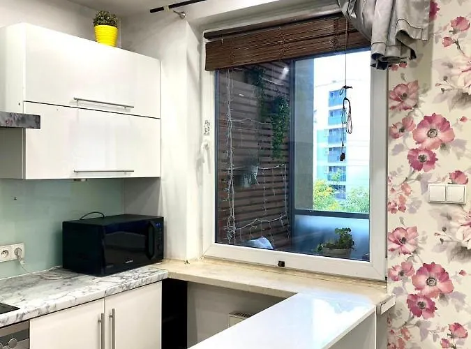 Appartement Bezagenta 2 Bedroom With Balcony Fast Wifi/free Underground Parking Warschau