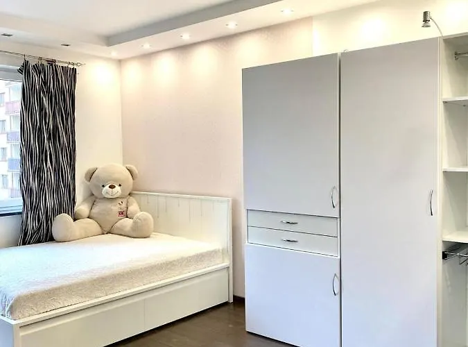 Apartman Bezagenta 2 Bedroom With Balcony Fast Wifi/free Underground Parking