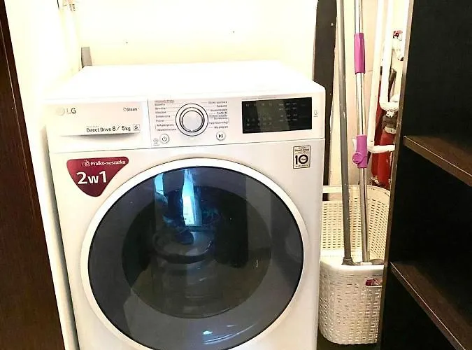 Appartement Bezagenta 2 Bedroom With Balcony Fast Wifi/free Underground Parking